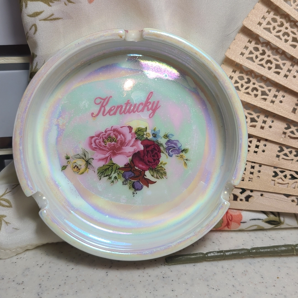 Kentucky Floral Ashtray